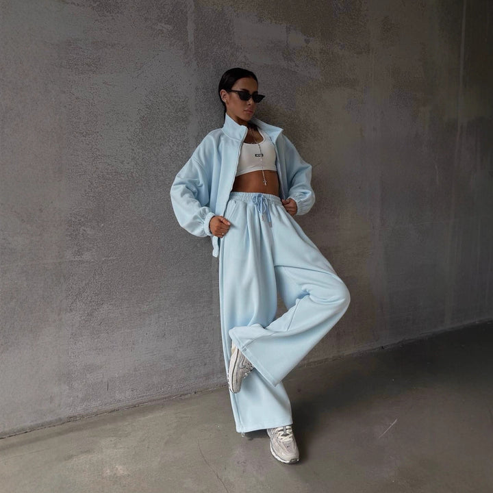Damen oversized Sweatset mit Reißverschlussjacke und weiten Jogginghose – Avérine
