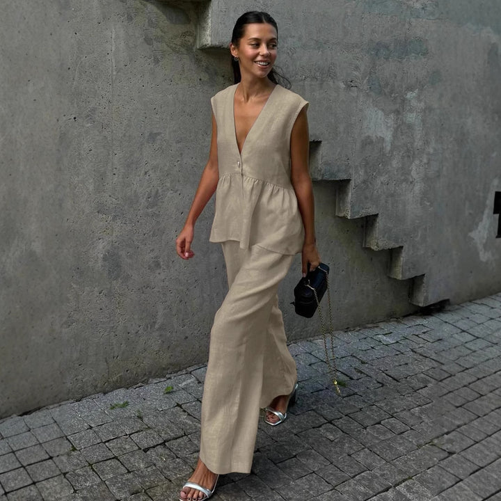 Damen luftiger Jumpsuit mit V-Ausschnitt und fließendem Schnitt Echo Archiv