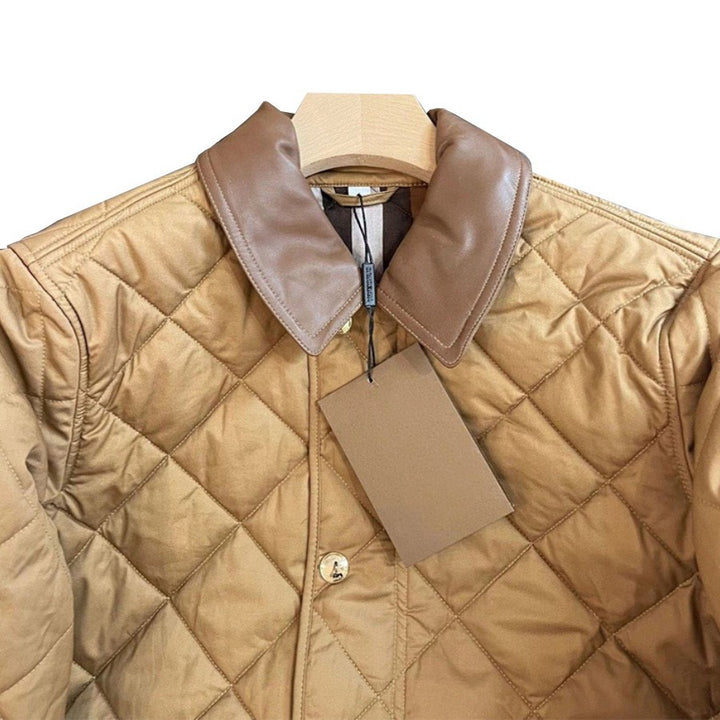 Damen gesteppte Übergangsjacke mit Lederkragen Echoarchiv