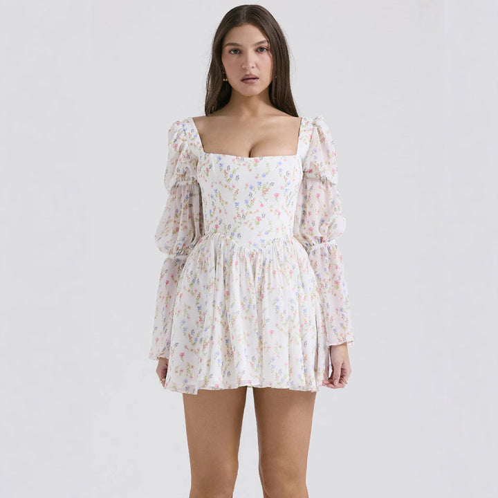 Damen Minikleid mit Ballonärmeln und floralen Mustern Echo Archiv