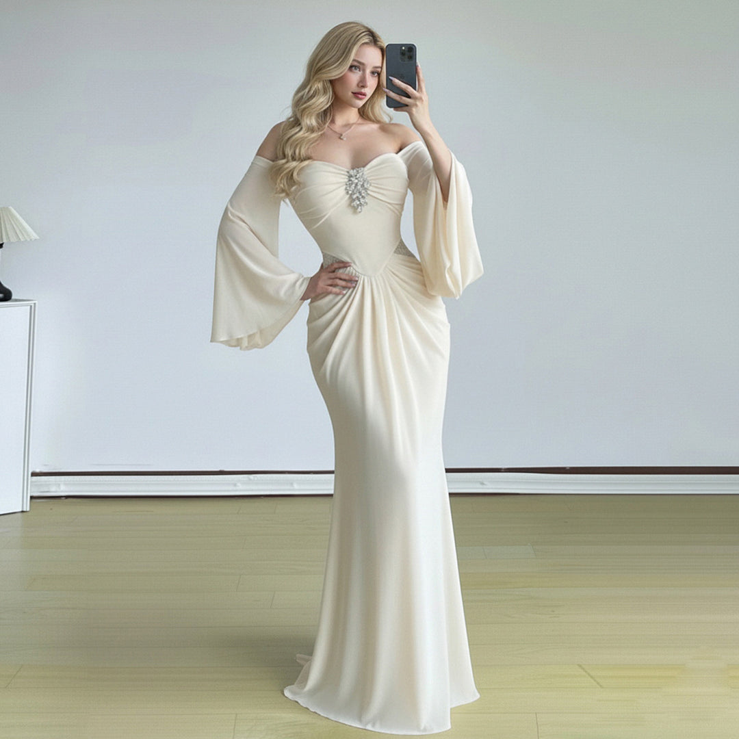 Damen langes Wickelkleid mit dramatischen Schößchenärmeln und cut-out Design Echo Archiv