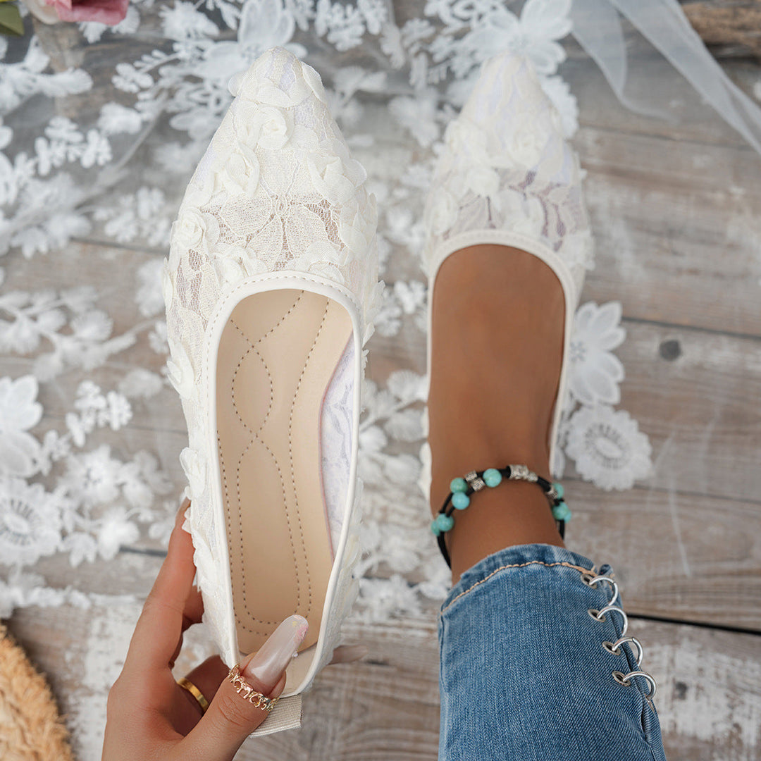 Damen elegante spitze Ballerinas mit floralen Akzenten Echoarchiv