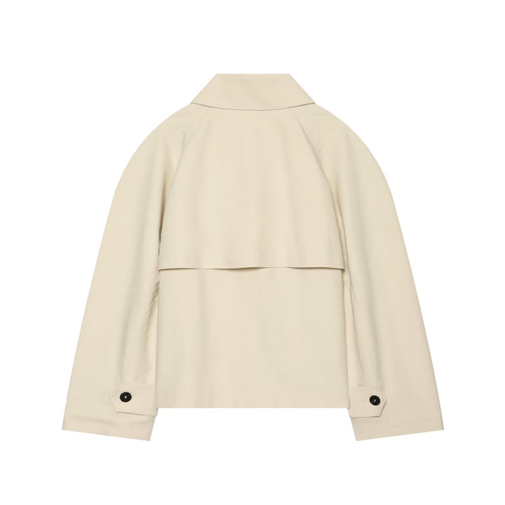 Damen Kurz geschnittene Trenchjacke mit Oversize-Ärmeln und verdeckter Knopfleiste Echo Archiv