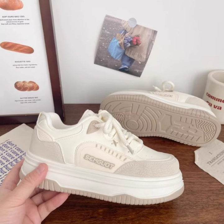 Damen Komfortable Sneakers mit voluminöser Sohle und weichem Innenfutter Echo Archiv