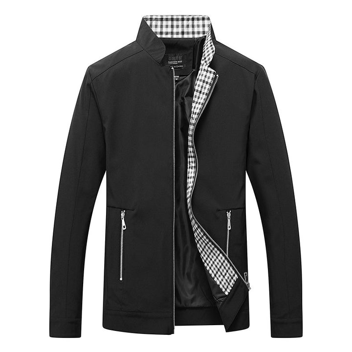 Herren Leichte Freizeitjacke mit Stehkragen, Reißverschlusstaschen und kariertem Innenfutter Echoarchiv