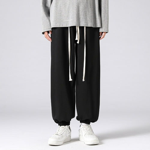 Herren Oversize-Jogginghose mit tiefer Leibhöhe, konischem Bein & extra langen Kordeln Echo Archiv