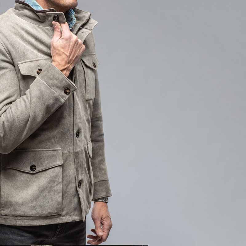 Herren lässige Wildlederjacke mit praktischen Pattentaschen Echoarchiv