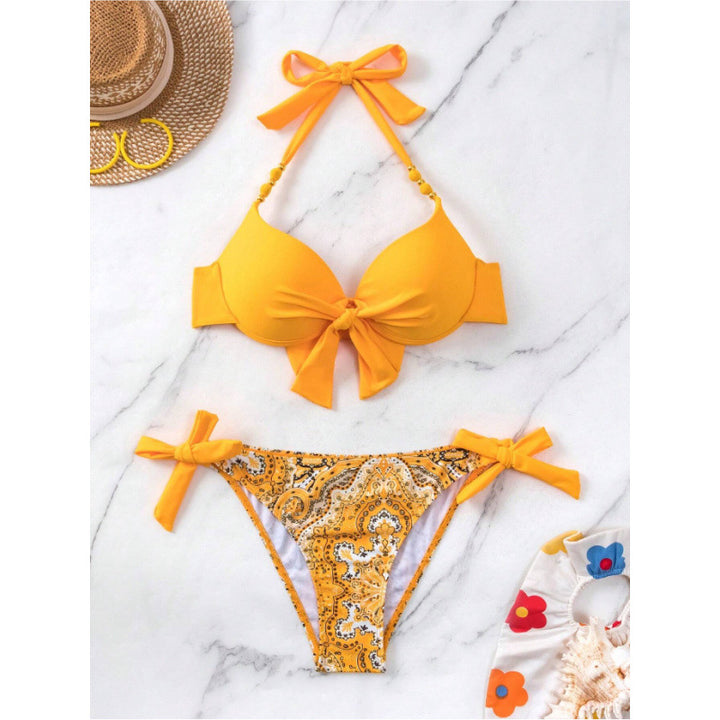 Damen Bikini-Set mit modischen Bindebändern und herausgearbeitetem Muster Echo Archiv