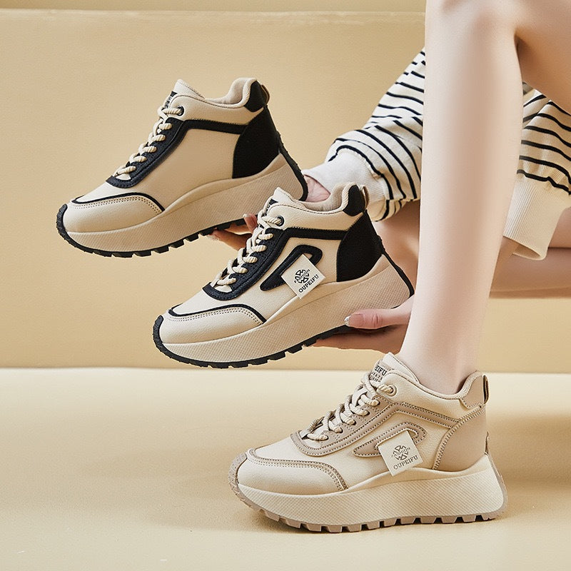 Damen Sportliche High-Top Sneakers mit kuscheligem Futter und rutschfester Sohle Echo Archiv