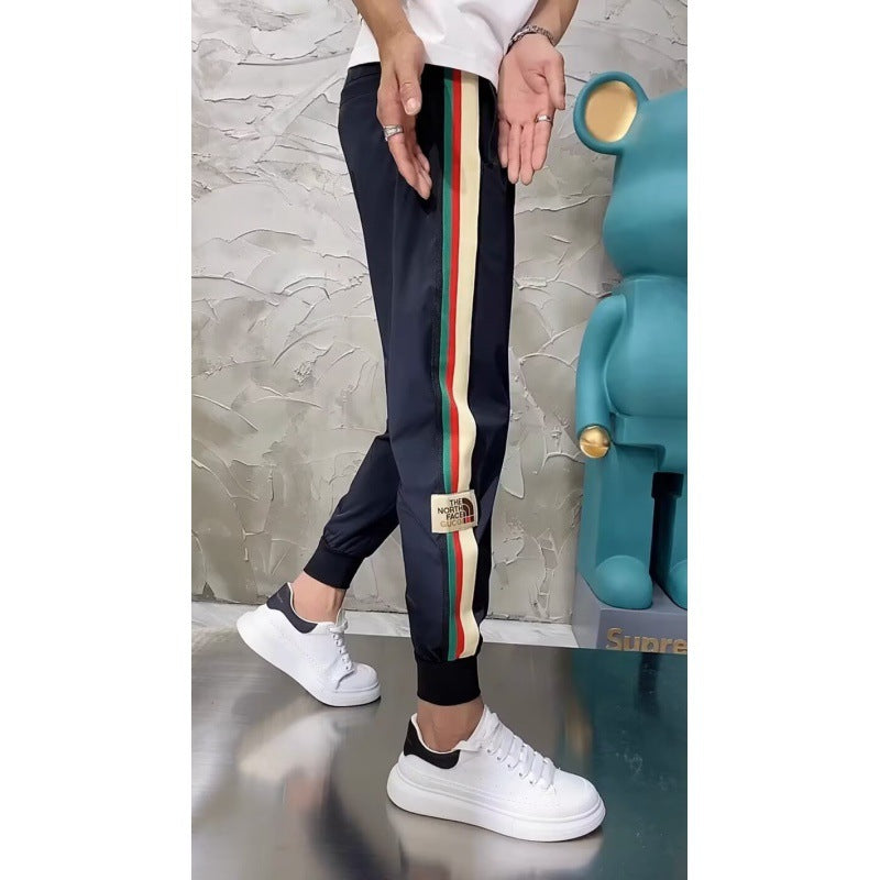 Herren Sport Trainingshose mit Streifen Echo Archive