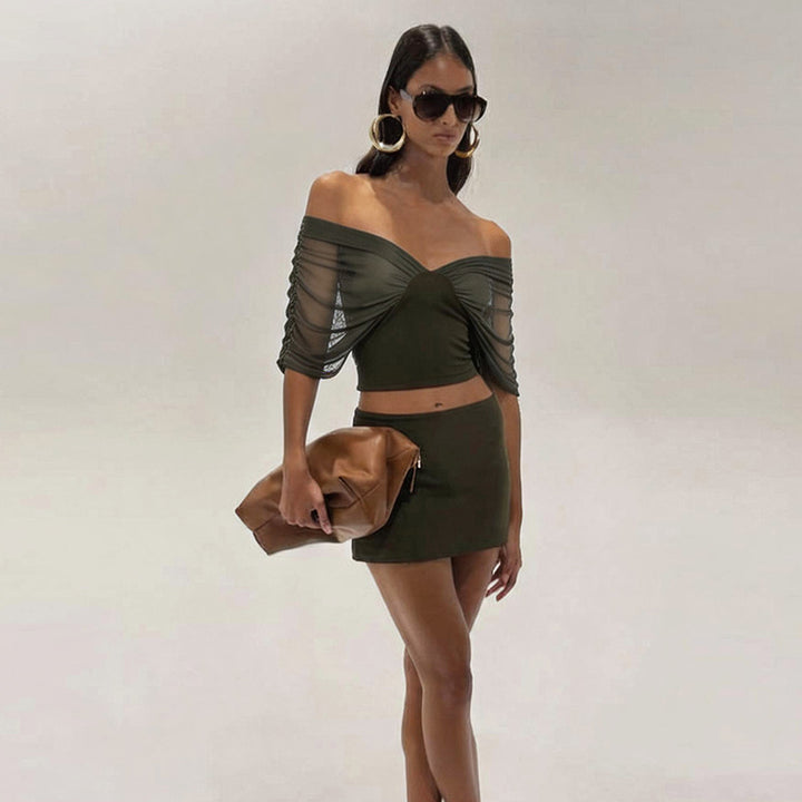 Damen Set mit off-shoulder Oberteil und figurbetontem Rock Echo Archiv