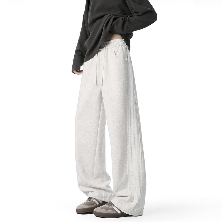 Damen Bequeme weit geschnittene Sporthose Echo Archiv