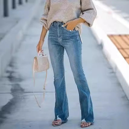 Damen nan gerade geschnittene Jeanshose in verkürzter Länge mit ausgefranstem Saum Echo Archiv