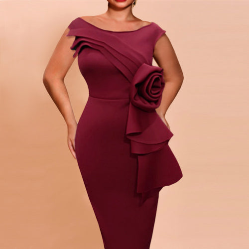 Damen figurbetontes Kleid mit schicker Rüschenapplikation Echo Archiv