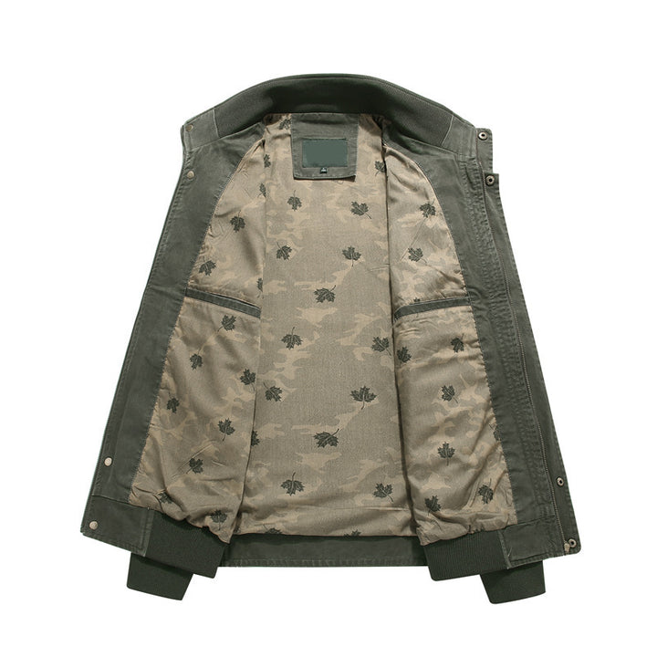 Herren Canvas-Fieldjacke im Bomberstil mit gerippten Bündchen, aufgesetzten Pattentaschen und bedrucktem Innenfutter Echoarchiv