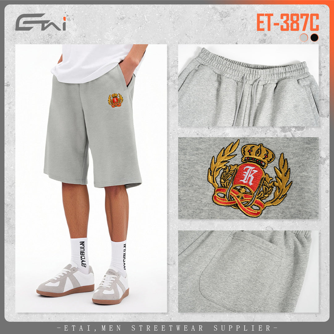 Herren Knieumspielende French-Terry Sweatshorts mit Kordelzug und gesticktem Wappen Echo Archiv