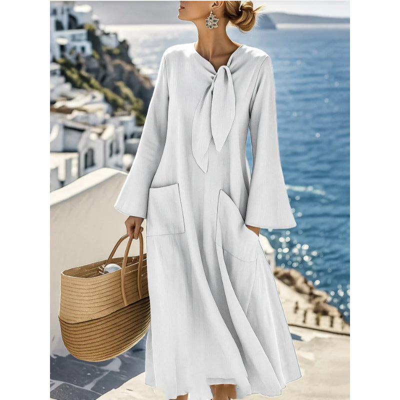 Damen Leichtes Maxikleid mit Bindeschleife, Glockenärmeln und aufgesetzten Taschen – Valéora