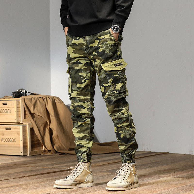 Herren Cargo-Hose mit Camouflage-Muster und praktischen Taschen Echoarchiv