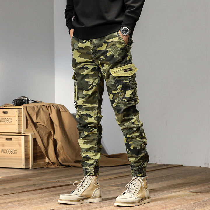 Herren Cargo-Hose mit Camouflage-Muster und praktischen Taschen Echoarchiv