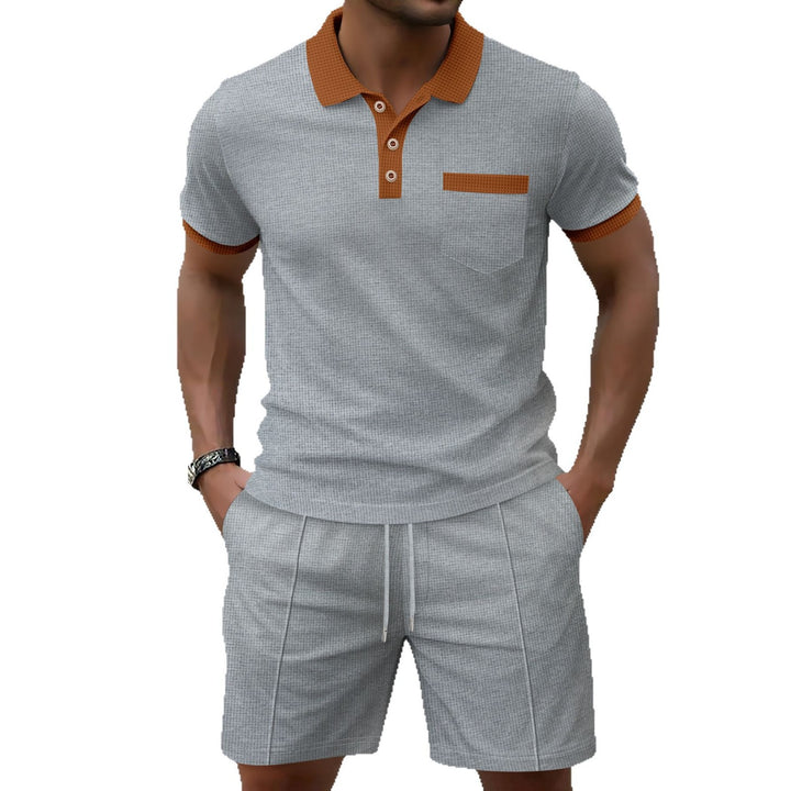 Herren Sportliches Freizeitset mit kontrastierendem Kragen und praktischen Taschen Echoarchiv