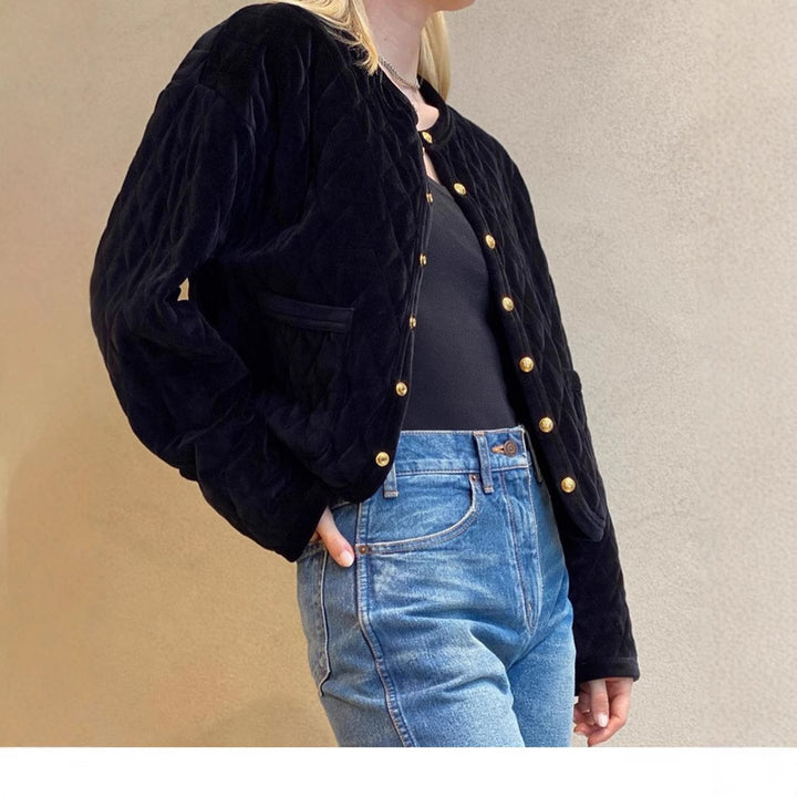 Damen Modische Steppjacke mit Knopfdetails Echoarchiv