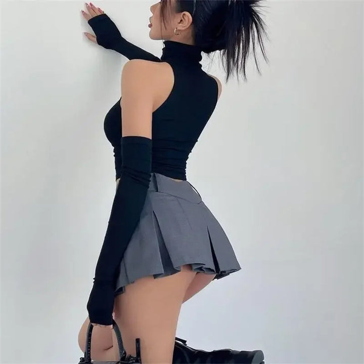 Damen Langarm Crop-Top mit Stehkragen und figurbetontem Schnitt Echo Archiv