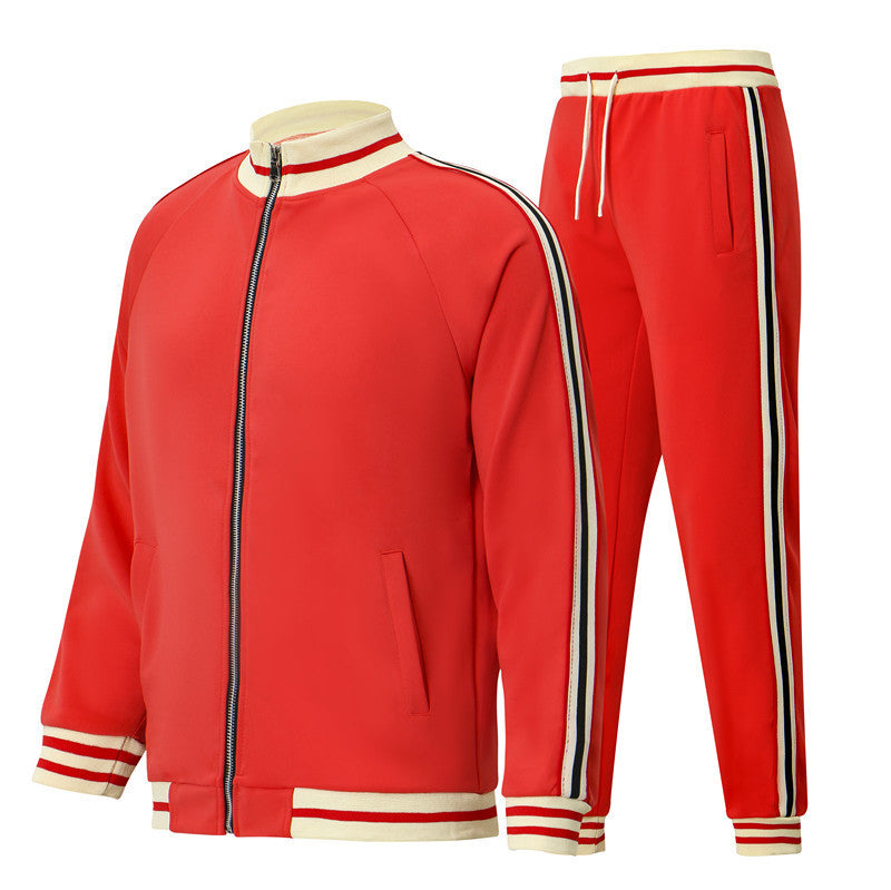 Herren Sportliches Trainingsanzug mit modernem Design und funktionalen Details Echoarchiv