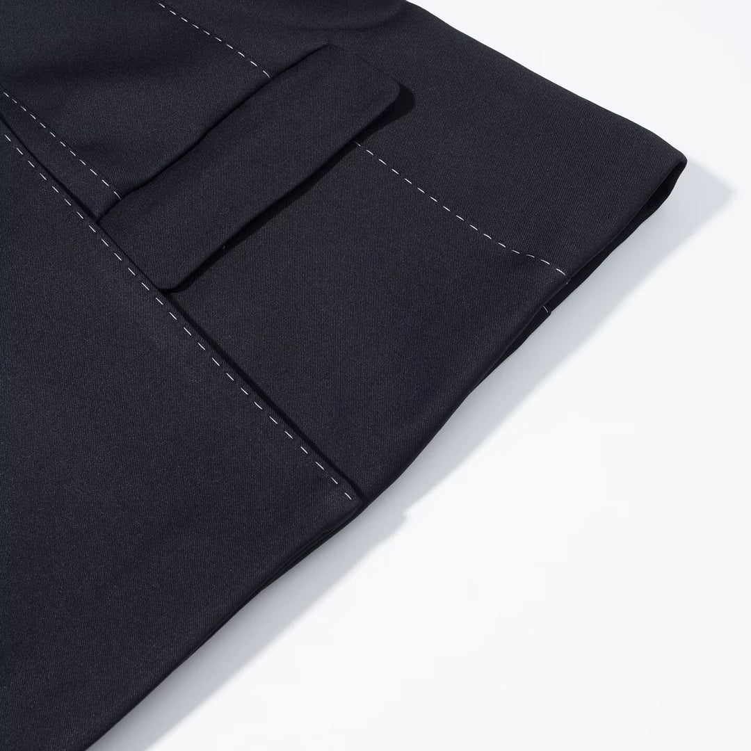 Damen Doppelreihiger Blazer mit dekorativen Ziernähten und Pattentaschen Echoarchiv