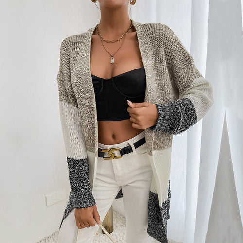 Damen Oversize Strick-Cardigan mit Colorblock-Maschenbild und offener Front Echoarchiv
