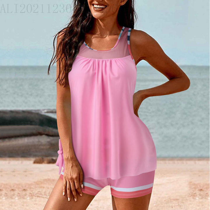Damen Sportliches Strandoutfit mit modischer Raffung Echo Archiv