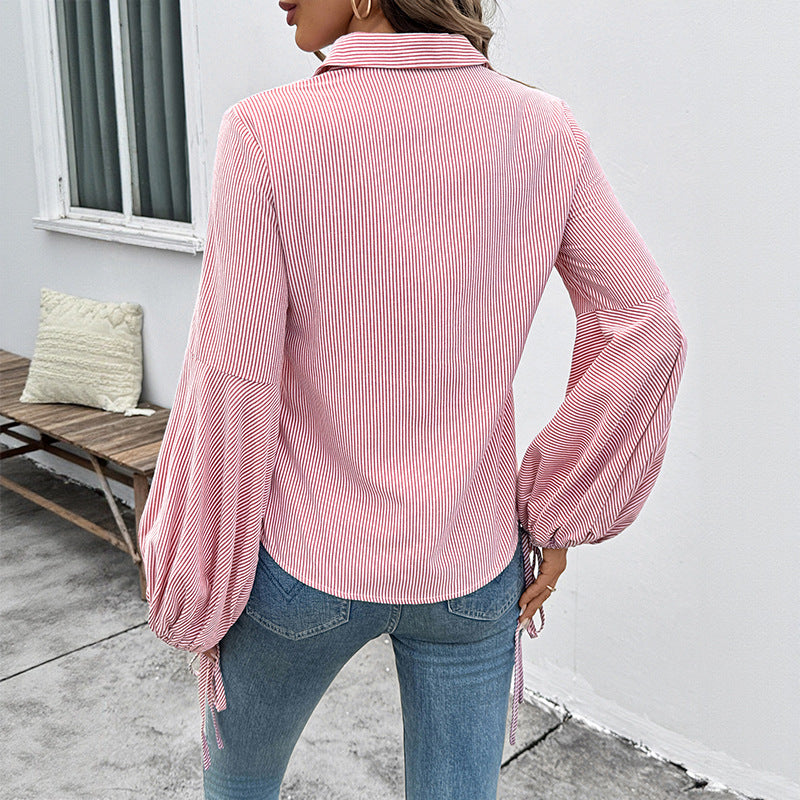 Damen Leichte Nadelstreifen-Hemdbluse mit Kordel-Ballonärmeln Echoarchiv