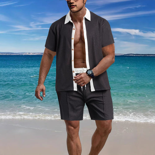 Herren Kurzarmhemd mit Kontrastkragen und passenden Freizeitshorts Echoarchiv