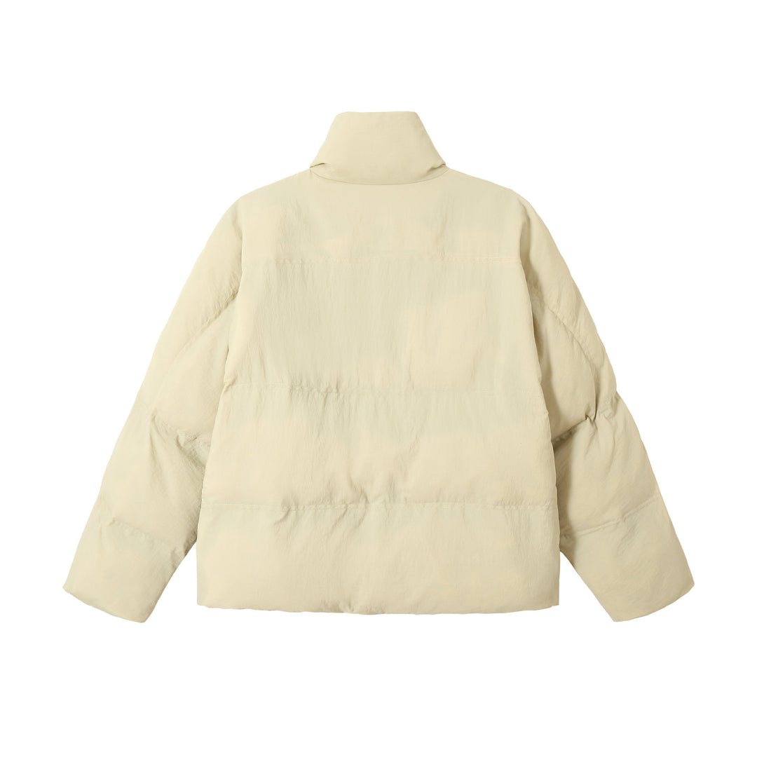 Unisex Boxy-Pufferblouson mit hohem Stehkragen und verdeckter Frontblende Echoarchiv