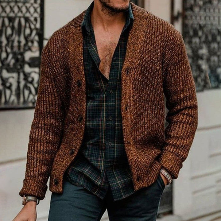 Herren Grobstrick-Cardigan mit Knopfleiste und markanter Rippenstruktur Echoarchiv