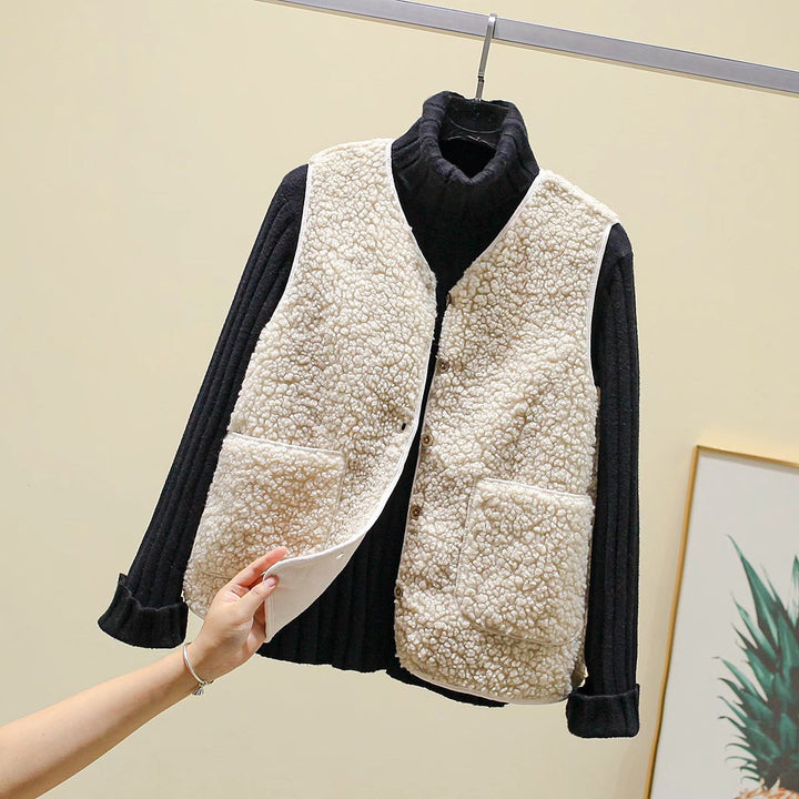 Damen Teddy-Fleece Weste mit Knopfleiste und Aufgesetzten Taschen – Avérine