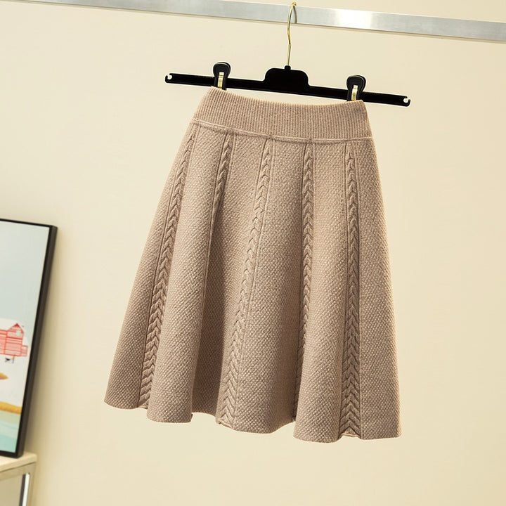 Damen Eleganter, plissierter Maxirock aus hochwertigem Strick Echo Archiv