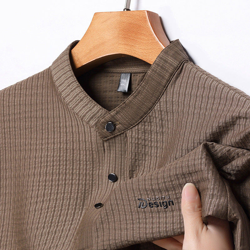 Herren lässige Langarmbluse mit strukturiertem Design und modernem Stehkragen Echoarchiv
