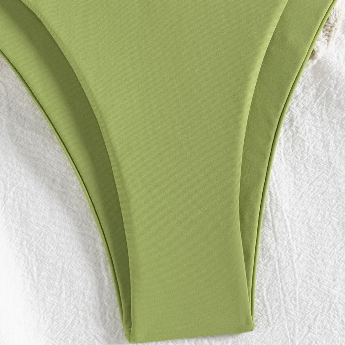 Damen Triangel-Bikini mit Muschel-Applikationen – Maréssa