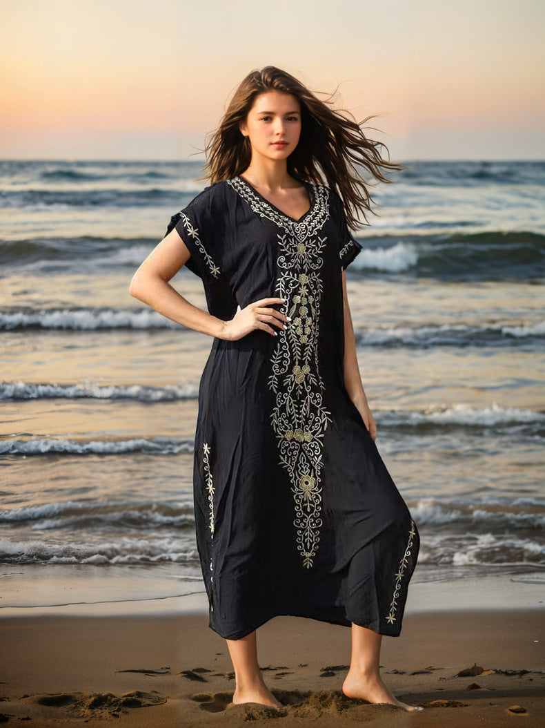 Damen eleganter Strandüberwurf mit filigranem Stickereidesign Echo Archiv