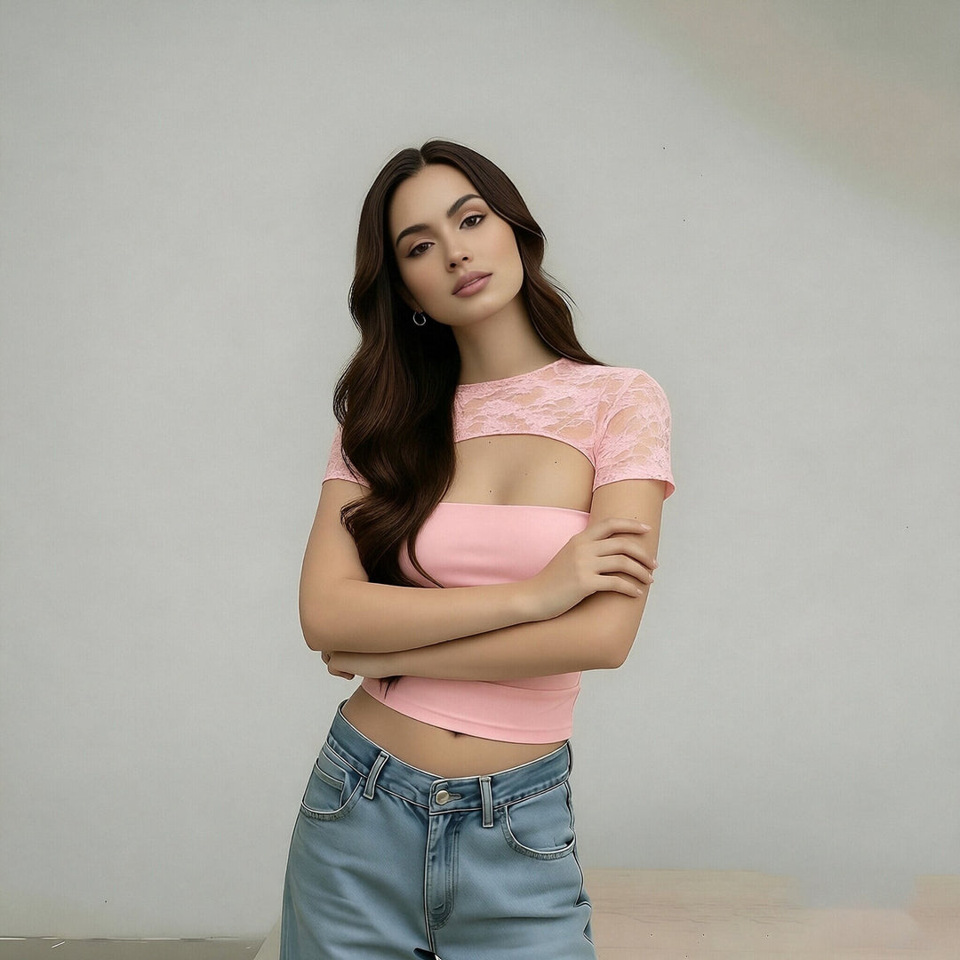 Damen Cropped Top mit Spitzenmuster und figurbetontem Schnitt Echo Archiv