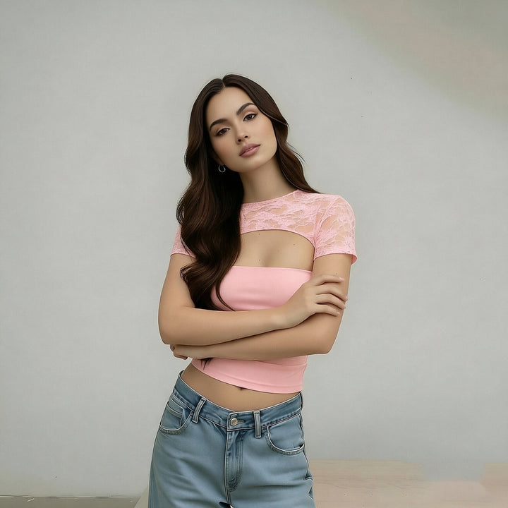 Damen Cropped Top mit Spitzenmuster und figurbetontem Schnitt Echo Archiv