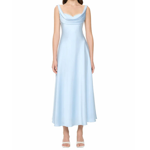 Damen Elegantes Maxikleid mit Cowl-Ausschnitt Echo Archiv