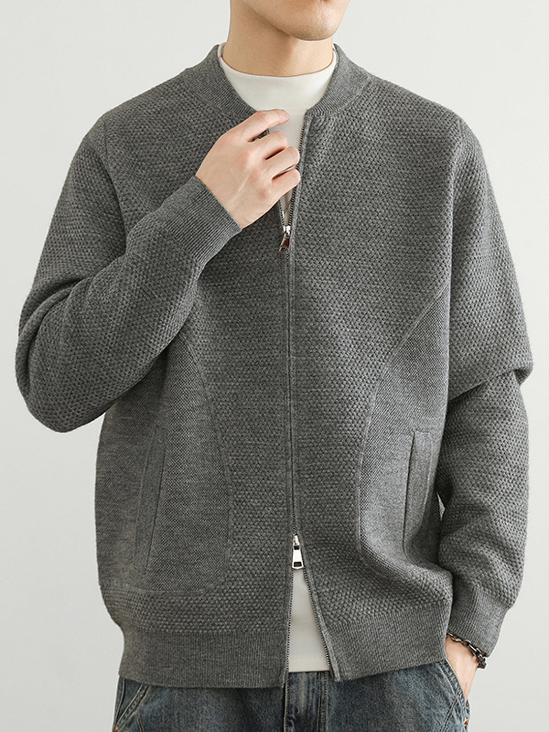 Herren Jacquard Sweatjacke mit Reißverschluss und praktischen Taschen Echoarchiv