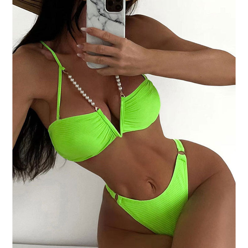 Damen raffinierter Bikinis mit Perlenakzenten Echo Archiv