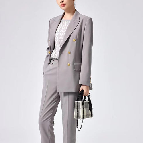 Damen Doppelreihiger Tailoring-Blazer mit Goldknöpfen und figurformenden Abnähern Echoarchiv