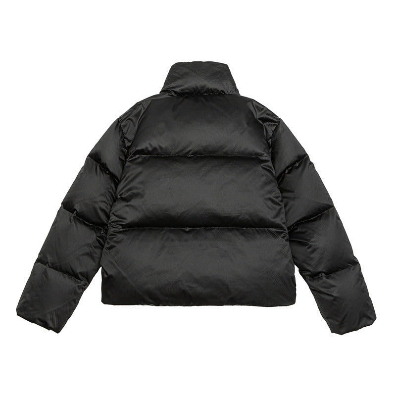 Damen Kurz geschnittene leichte Thermo-Pufferjacke mit Stehkragen und Zwei-Wege-Reißverschluss Echoarchiv