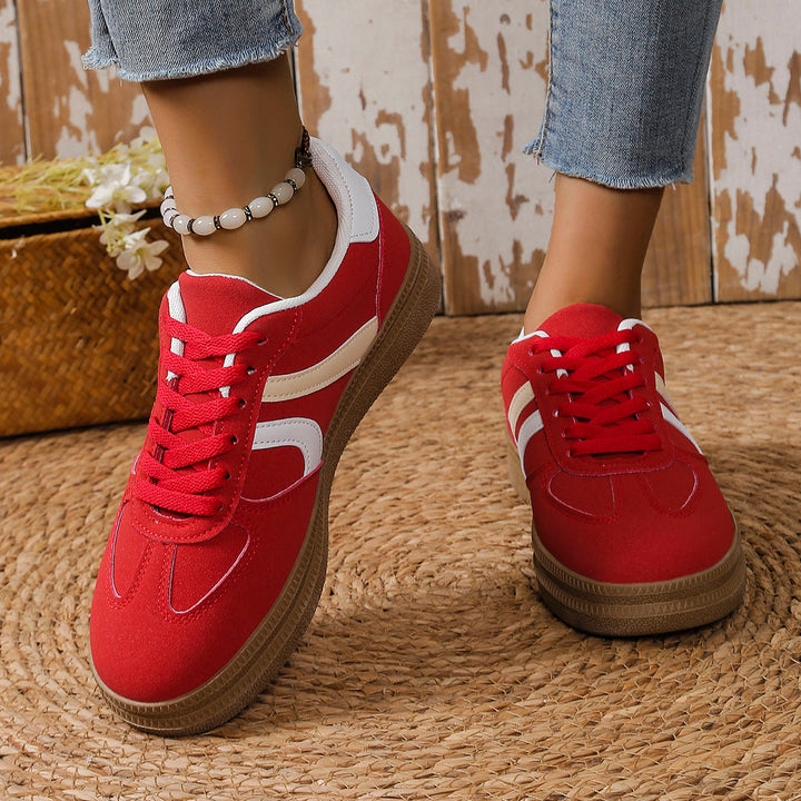 Damen Sneaker mit modischem Obermaterial und rutschfester Sohle Echo Archiv