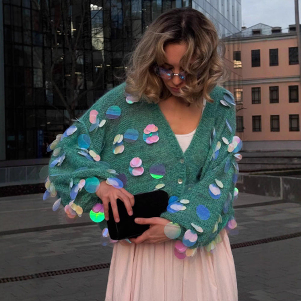 Damen Grobgestrickter Mohair-Cardigan mit übergroßen Pailletten und kastiger Silhouette Echoarchiv