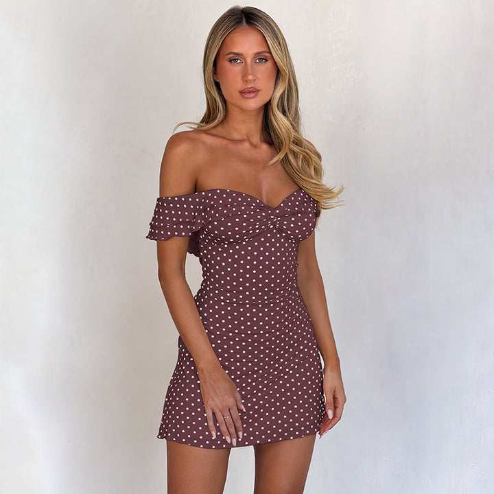 Damen Verspieltes Polka-Dot Cocktailkleid mit Schulterfreiem Design und Rüschendetails Echo Archiv
