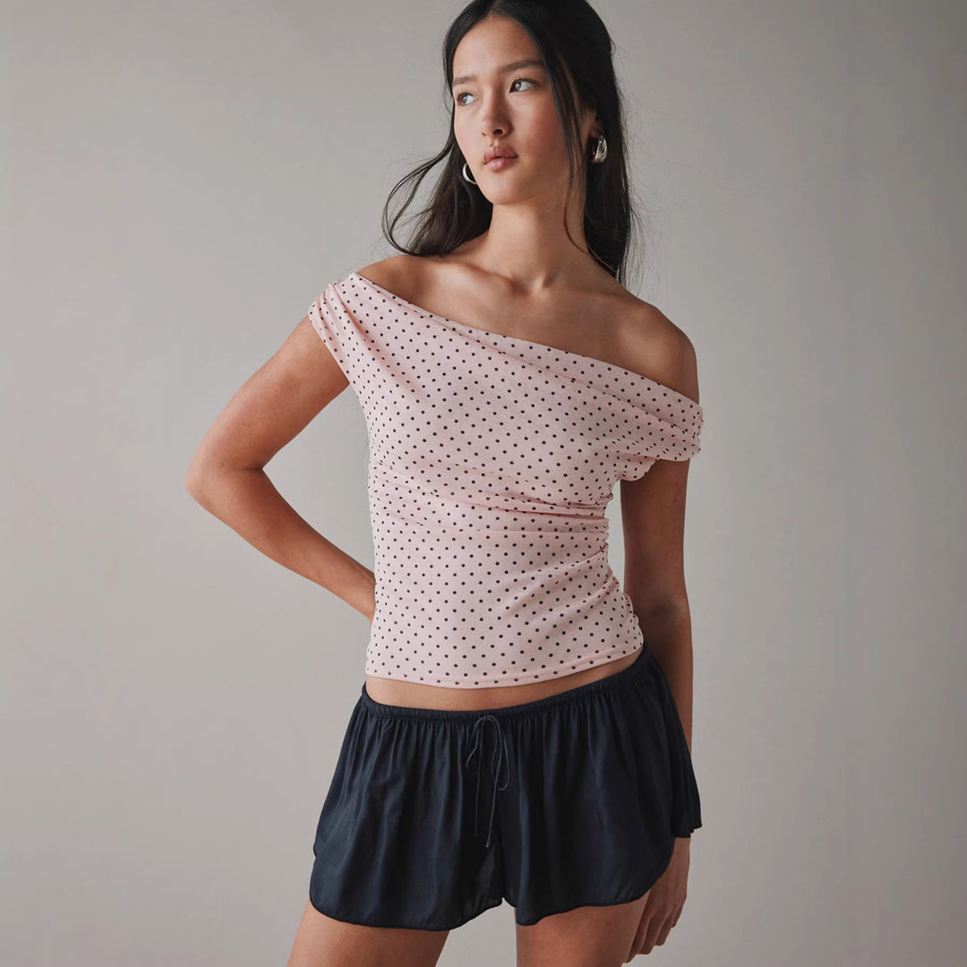 Damen Off-Shoulder Oberteil mit figurschmeichelndem Schnitt Echo Archiv